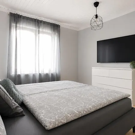Stay 14 Apartments Apartment *