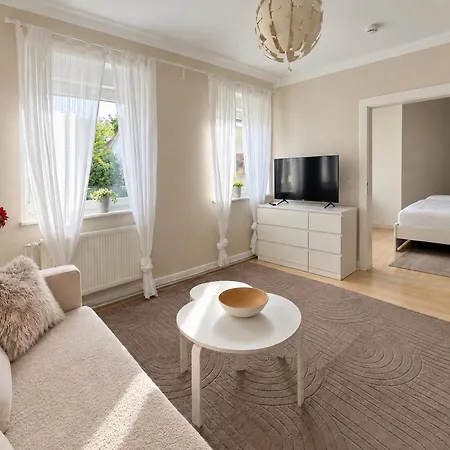 Appartement 14 *