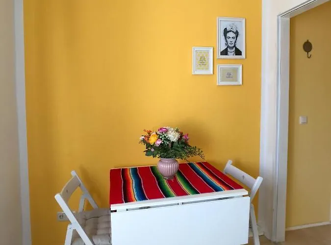 Apartment Dream 'frida'